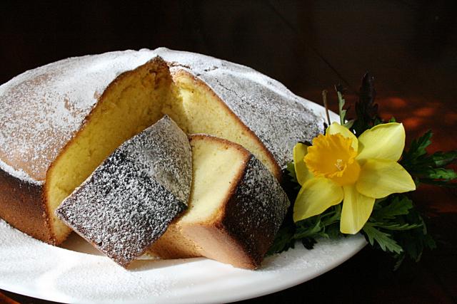 Ciambellone alla ricotta